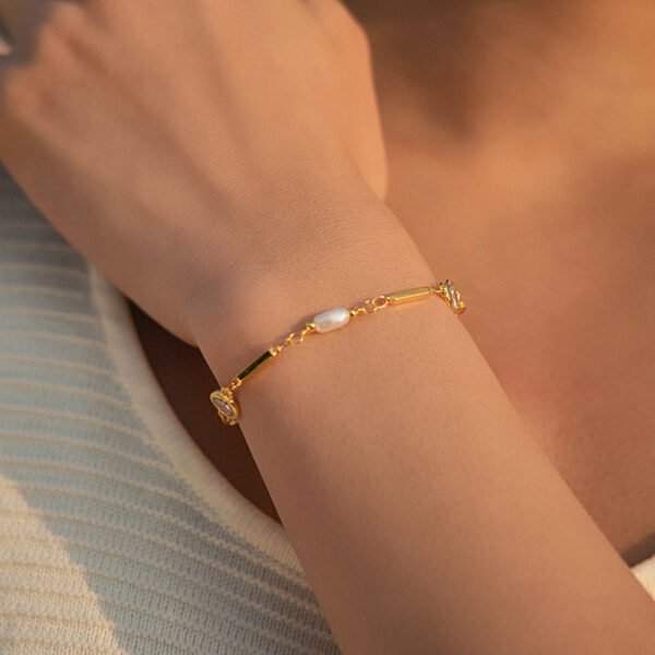 Fashion Pearl Bracelet