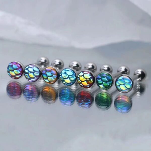 Unisex Fish Scale Gradient Tongue Piercing - Image 10