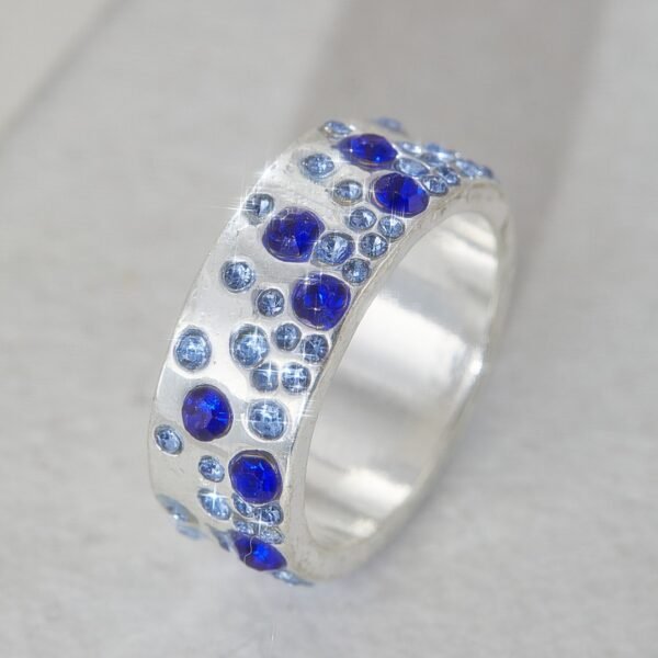 Retro Geometric Ring