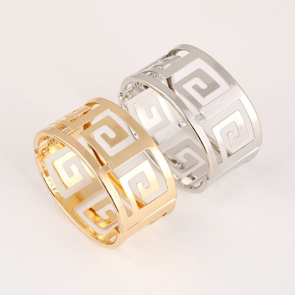 Heavy metal hollowed-out bracelets - Image 6