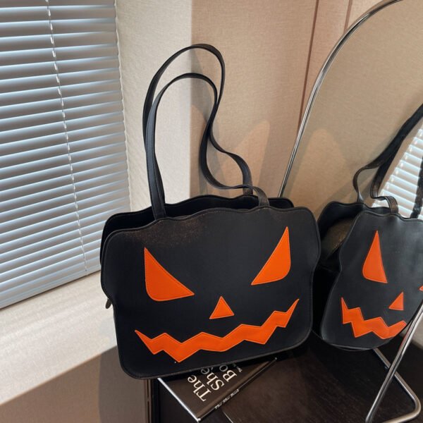 Women's Halloween Pumpkin PU Messenger Bag - Image 3