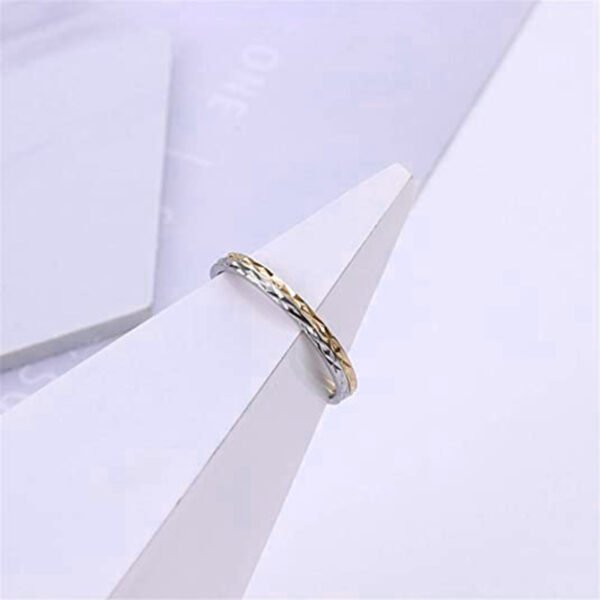 Korean-style couple ring