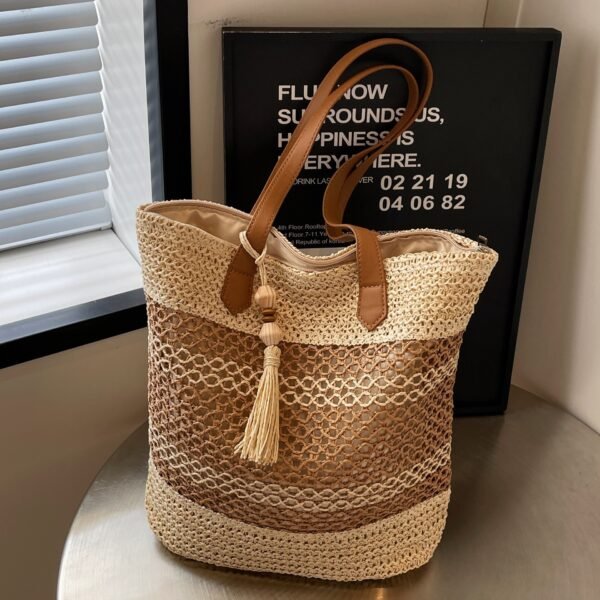 Straw beach Tote Bag