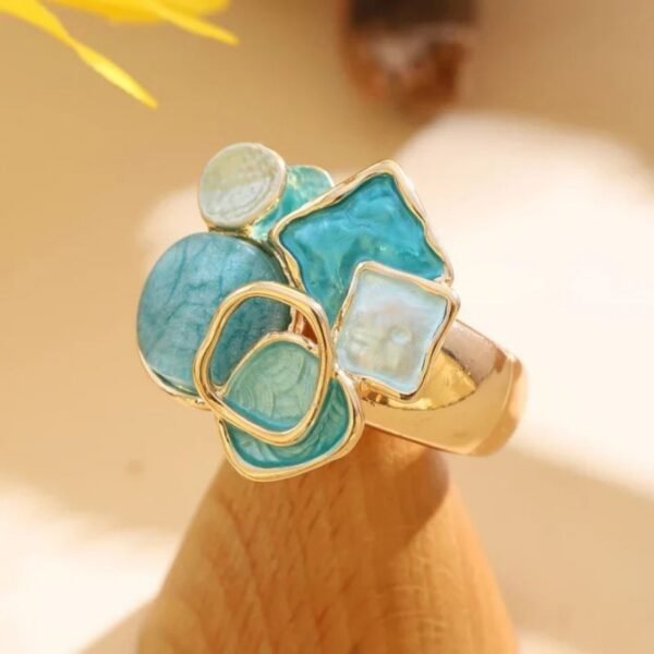 Petal Adjustable Ring