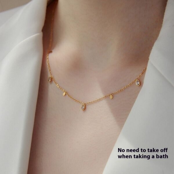 Light Luxury Minority Design Clavicle Chain - Image 3