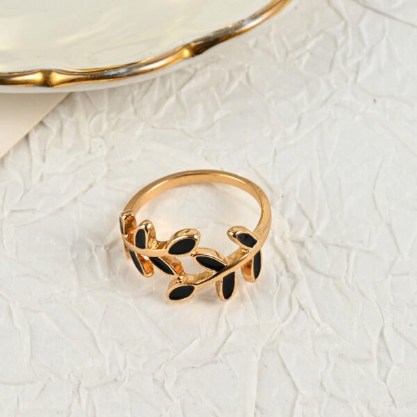 Leaf Flower Ring