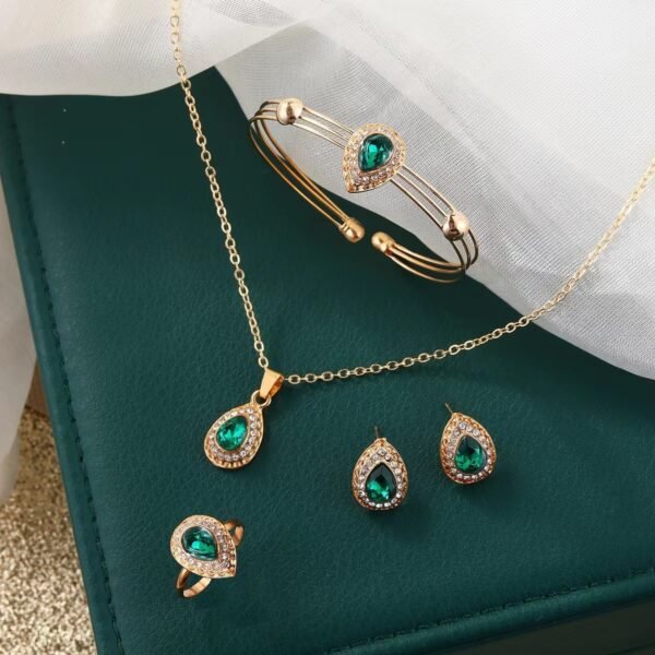 Women's Green Water Drop Gem Jewelry Set - Image 2