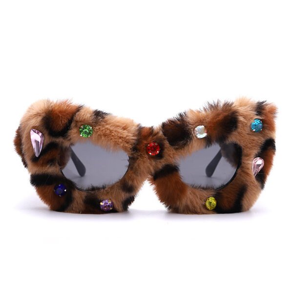 New Cat Eye Studded Diamond Sunglasses - Image 6