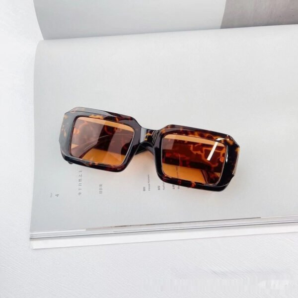 Square Sunglasses Fashion Couple Sunglasses - Image 3