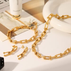 Horseshoe Jewelry Set