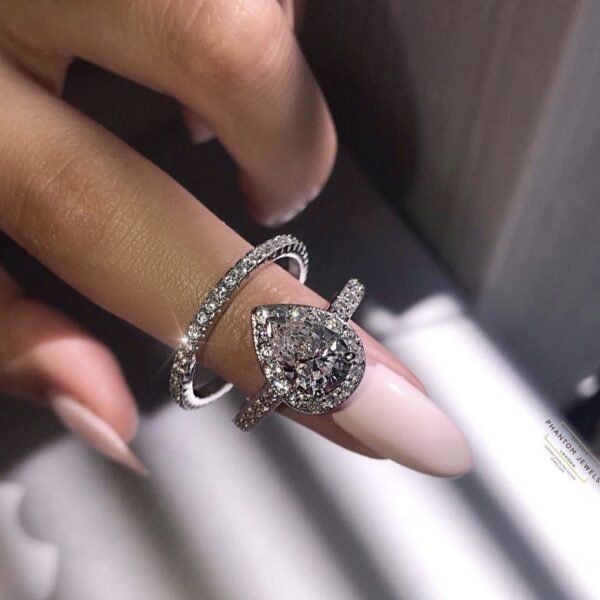 Water Drop Zircon Ring