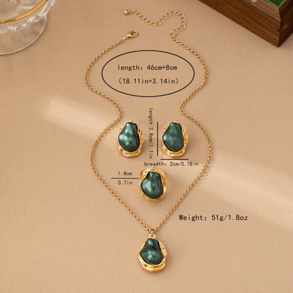 Retro Pearl Jewelry Set