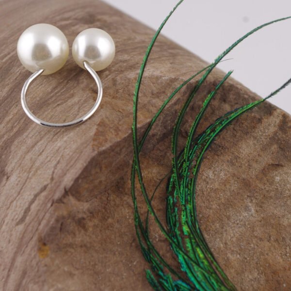 Adjustable Pearl Ring