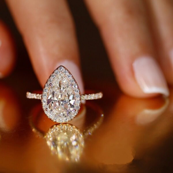 Women's White Gold Water Drop Zircon Wedding Ring - Image 3