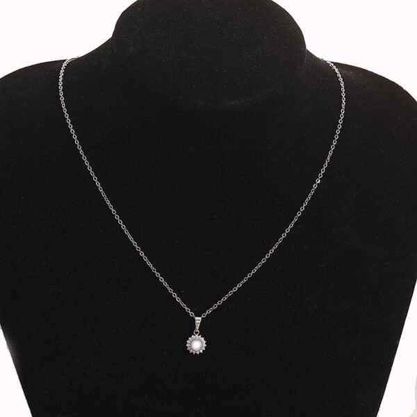 Women's Sunflower Zirconium Pearl Short Necklace - Image 7