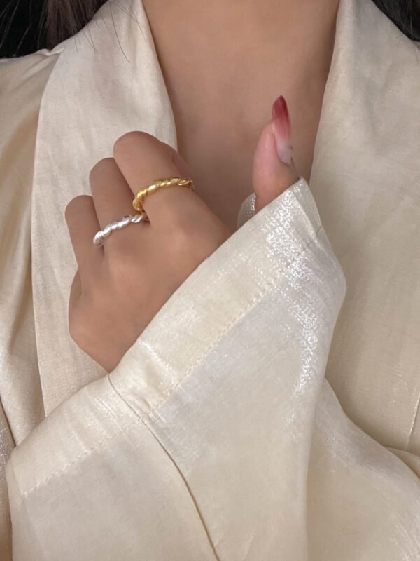 Minimalist Bow Ring