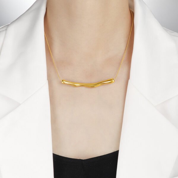 Pleated Titanium Necklace