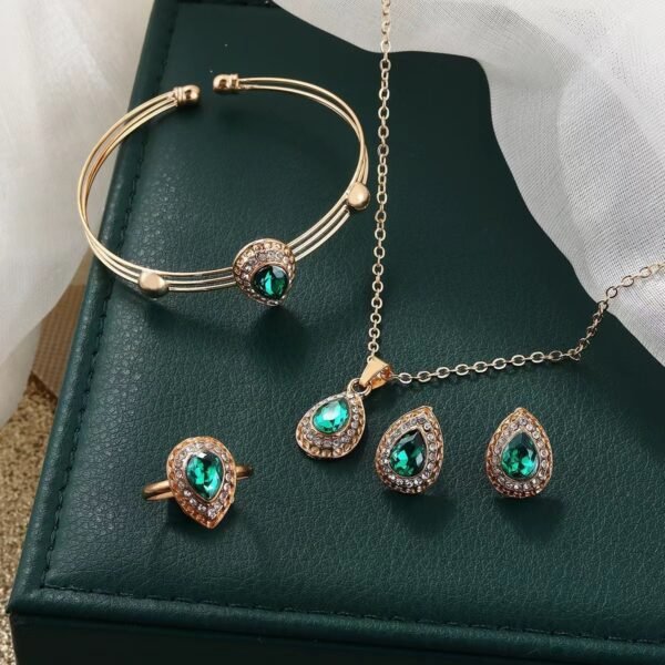 Women's Green Water Drop Gem Jewelry Set - Image 6