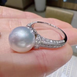 Pearl Luxury Ring