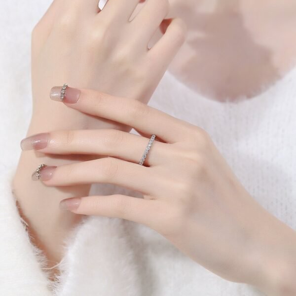 Diamond Tail Ring