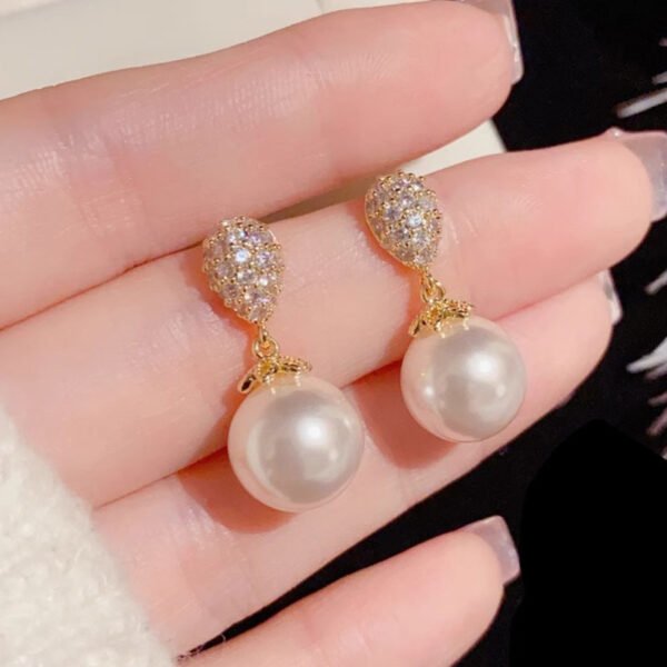 Pearl Drop Earrings