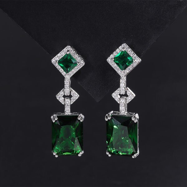 New Suit Artificial Emerald Crystal Necklace Ear Stud Retro - Image 4