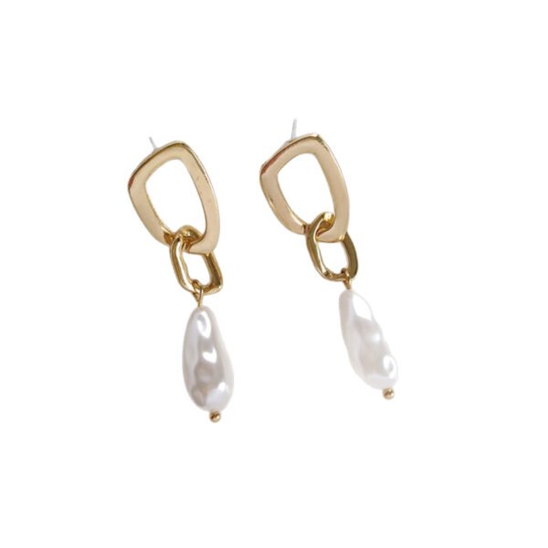 French pearl earrings