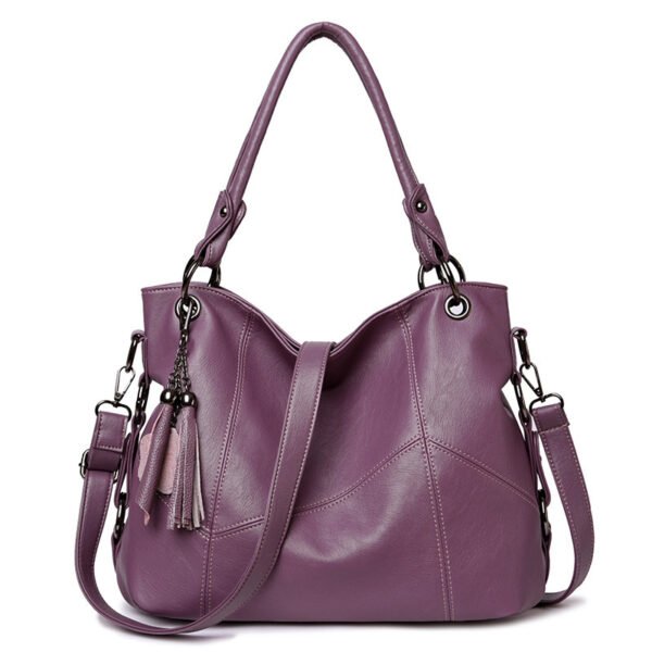 Women's Retro PU Tassel Crossbody Bucket Bag - Image 3