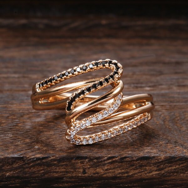 Fashion Personality Micro-inlaid Zircon Ring Women - Image 2