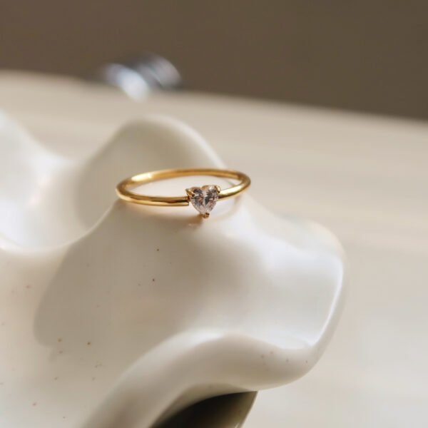 Women's Gold Heart & Oval Stainless Steel Ring - Image 4