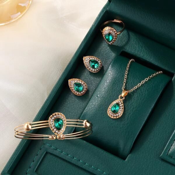 Women's Green Water Drop Gem Jewelry Set - Image 3