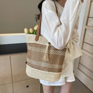 Straw beach Tote Bag