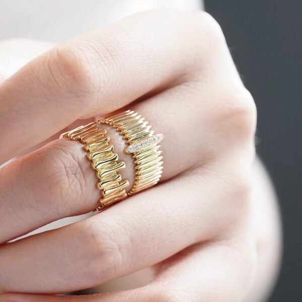 Women's Retro 18K Gold Geometric Diamond Ring - Image 6