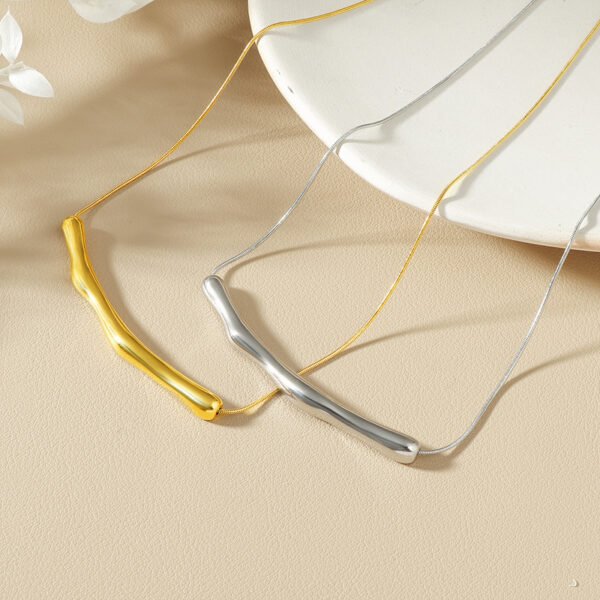 Women's Titanium Steel Pleated Necklace - Image 4