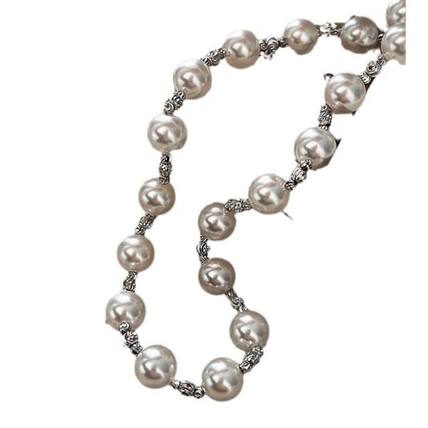 Women's Light Luxury Pearl Clavicle Necklace - Image 4