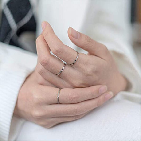 Korean-style couple ring