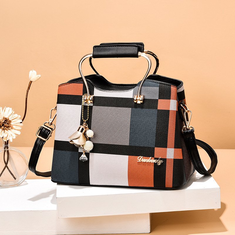 Elegant Large Capacity Contrast Color PU Handbag - Image 8